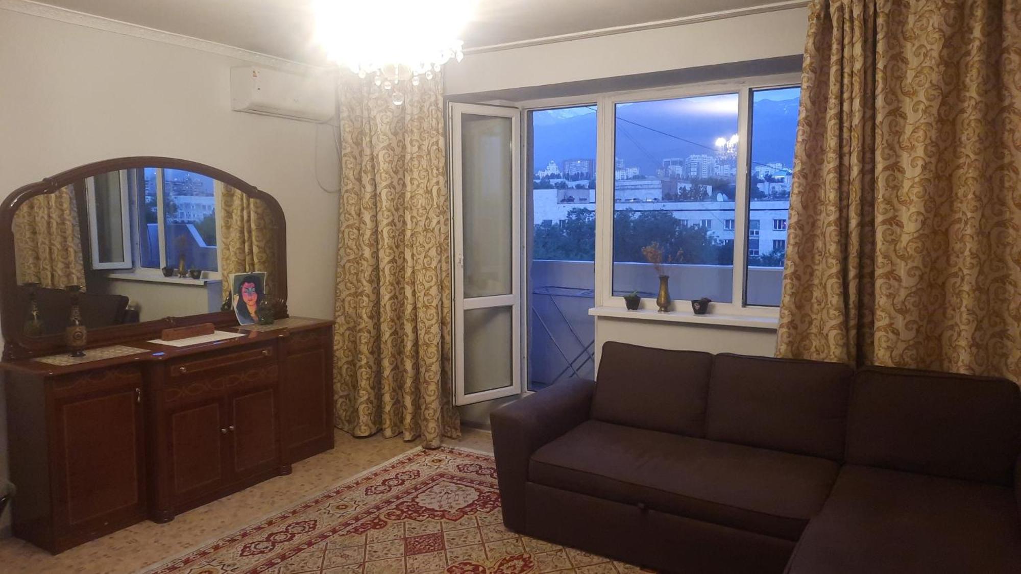 Apartment Shevchenko Panfilova Алматы Экстерьер фото